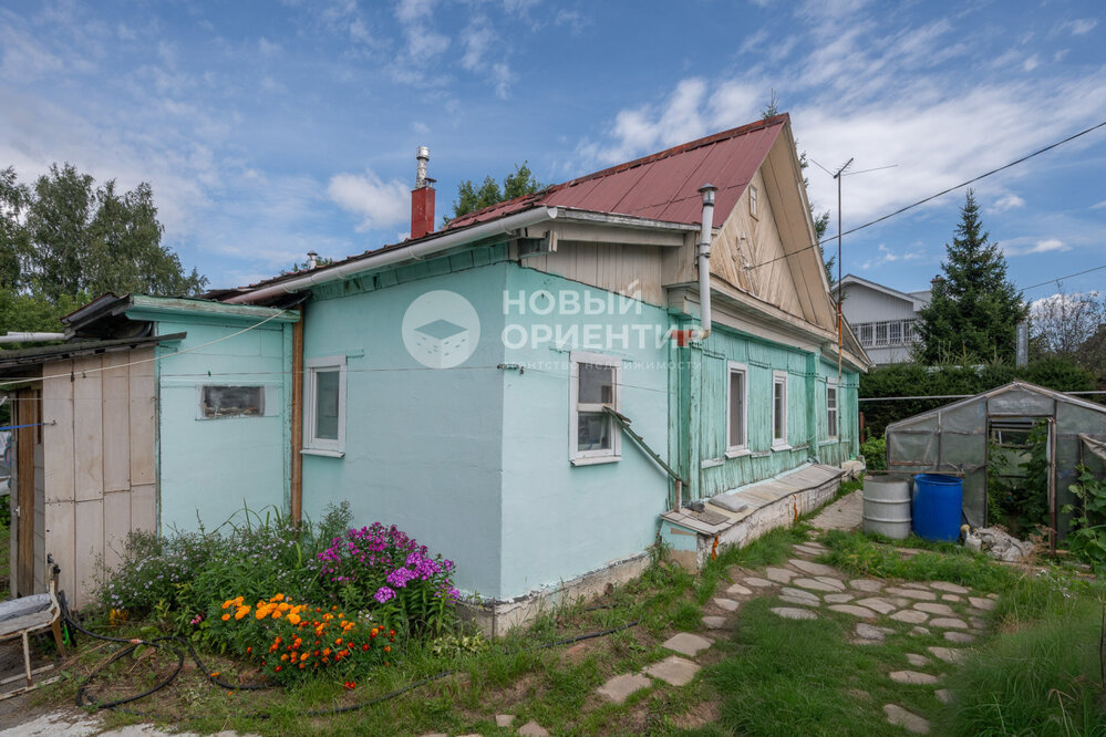 Екатеринбург, ул. Светлый, 27 (Шарташ) - фото дома (2)