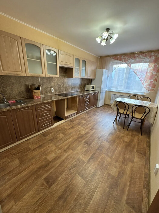 Екатеринбург, ул. Дружининская, 5б (Старая Сортировка) - фото квартиры (8)