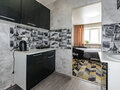 Продажа комнат: Екатеринбург, ул. Хвойная, 76/2 (Компрессорный) - Фото 1