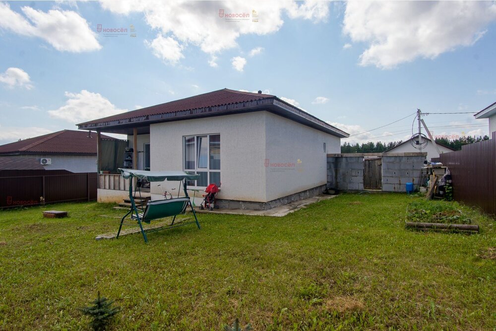 п. Прохладный, ул. Кристальная, 11 (городской округ Белоярский) - фото дома (4)