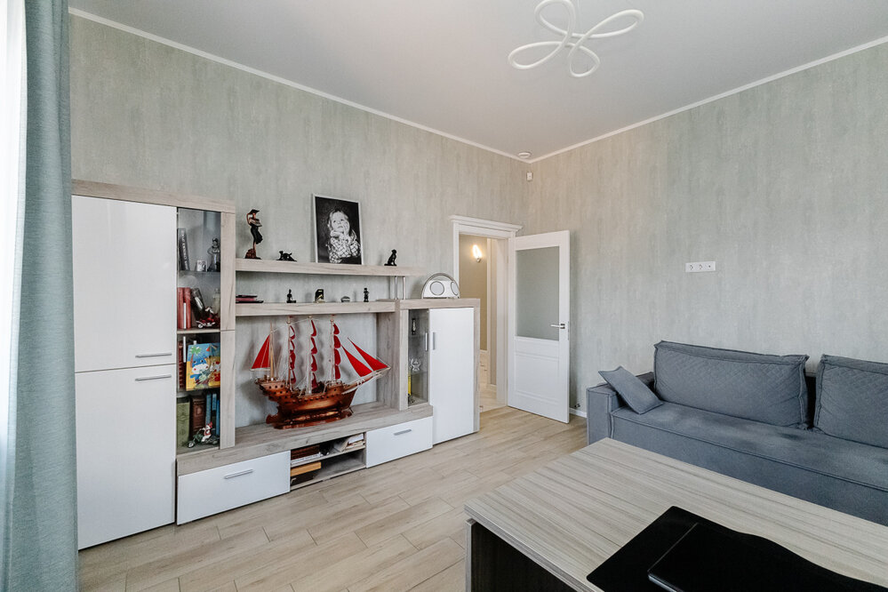 г. Арамиль, ул. 8-е Марта, 27а (городской округ Арамильский) - фото коттеджа (12)