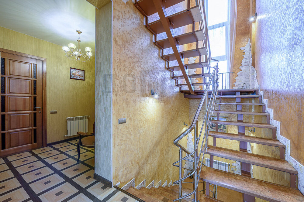 Екатеринбург, ул. Колчеданская, 30 (Кольцово) - фото дома (11)