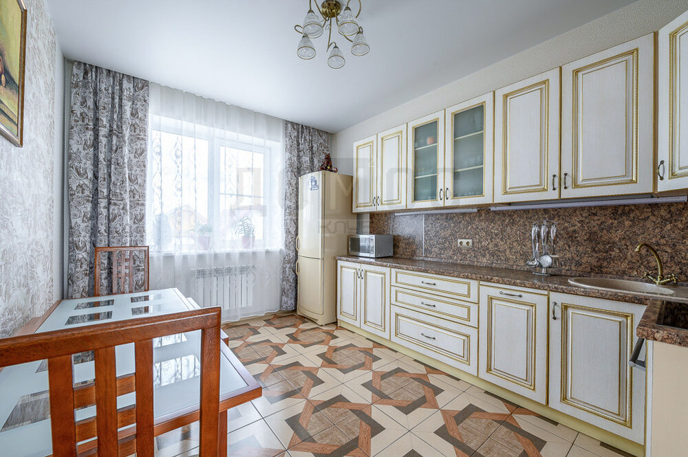 Екатеринбург, ул. Колчеданская, 30 (Кольцово) - фото дома (14)