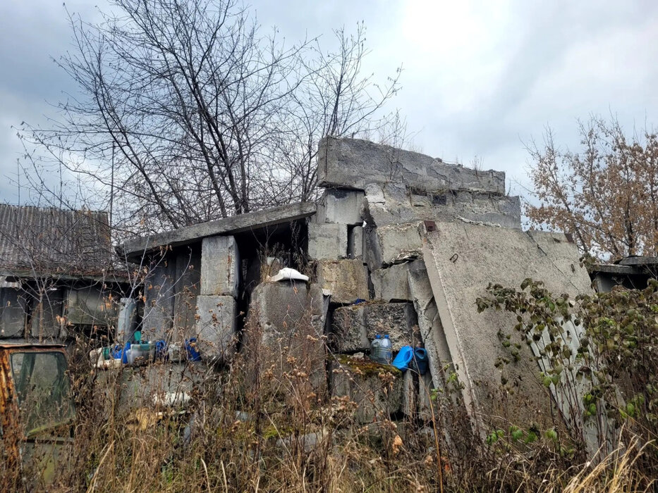 г. Арамиль, ул. Кирова, 7 (городской округ Арамильский) - фото земельного участка (1)