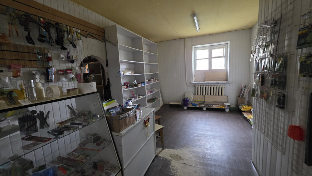 п. Монетный, ул. Лермонтова, 22 (городской округ Березовский) - фото торгового помещения (9)