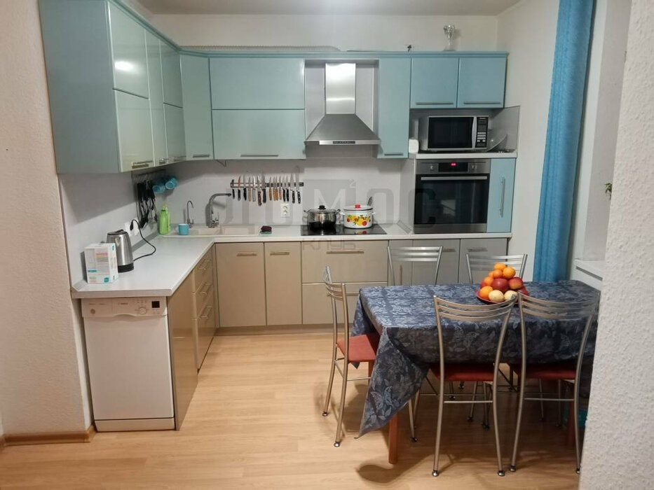 Екатеринбург, ул. Николая Островского, 7 (Автовокзал) - фото квартиры (1)