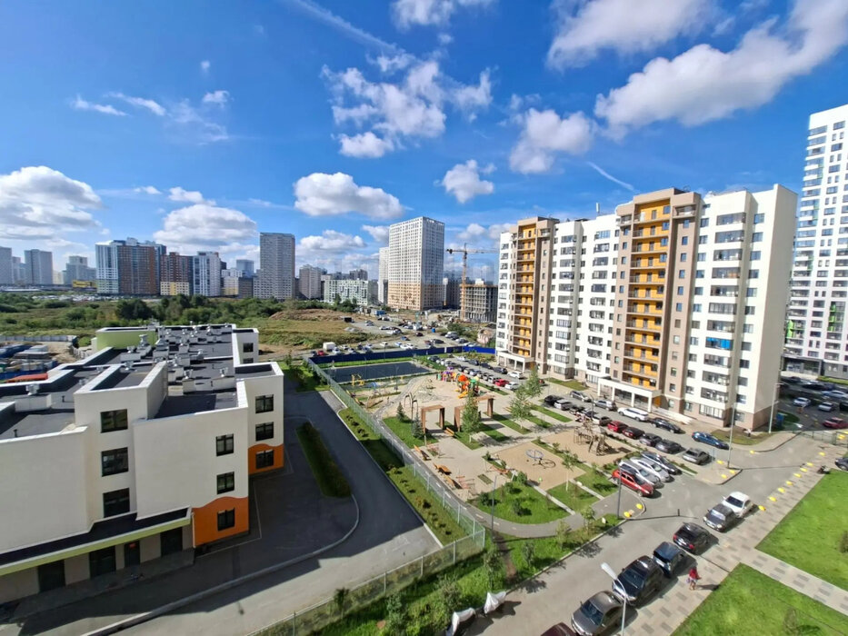 Екатеринбург, ул. Тенистая, 8б (Широкая речка) - фото квартиры (9)