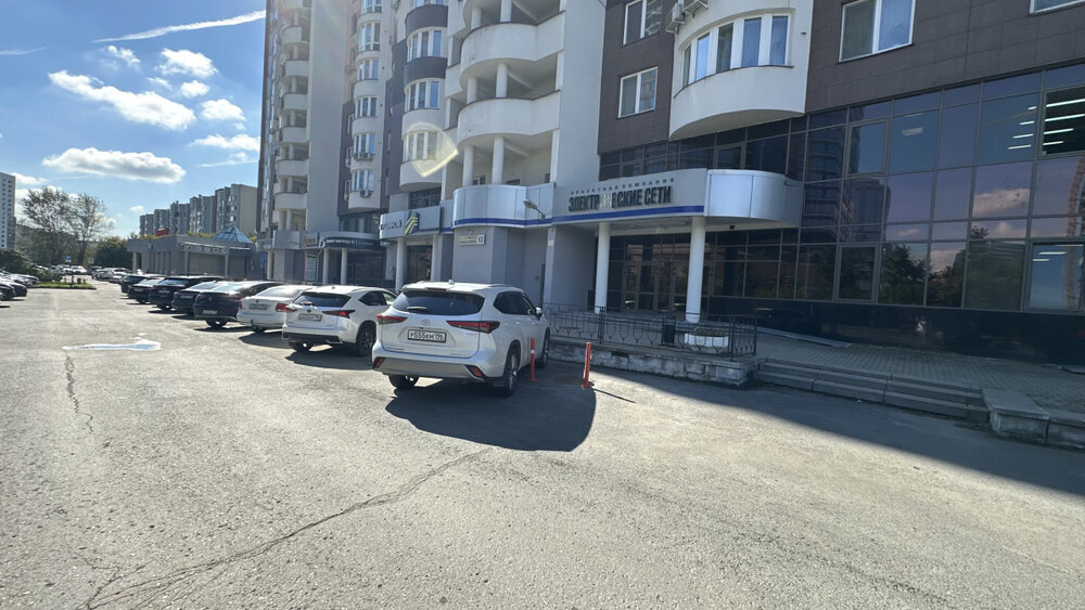 Екатеринбург, ул. Маршала Жукова, 13 (Центр) - фото офисного помещения (1)