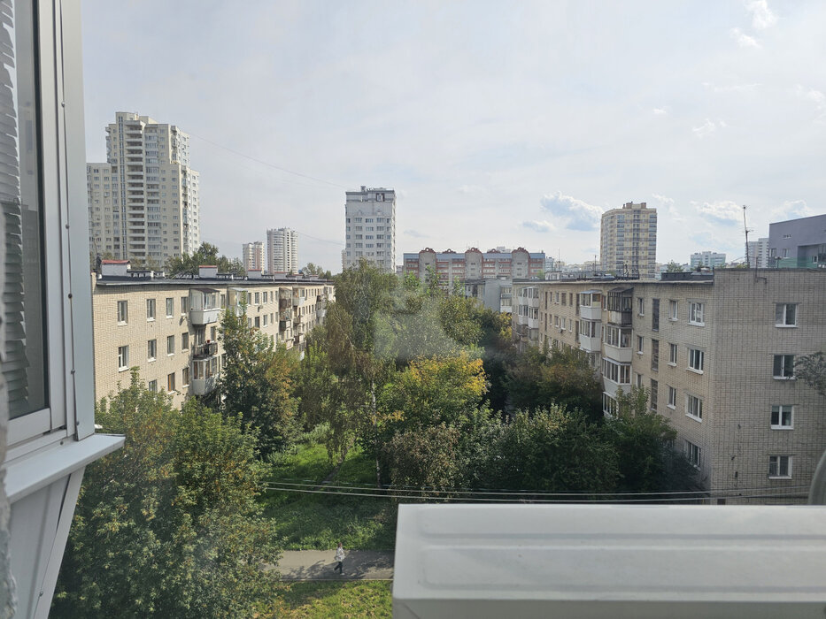 Екатеринбург, ул. Авиационная, 80 (Автовокзал) - фото квартиры (5)