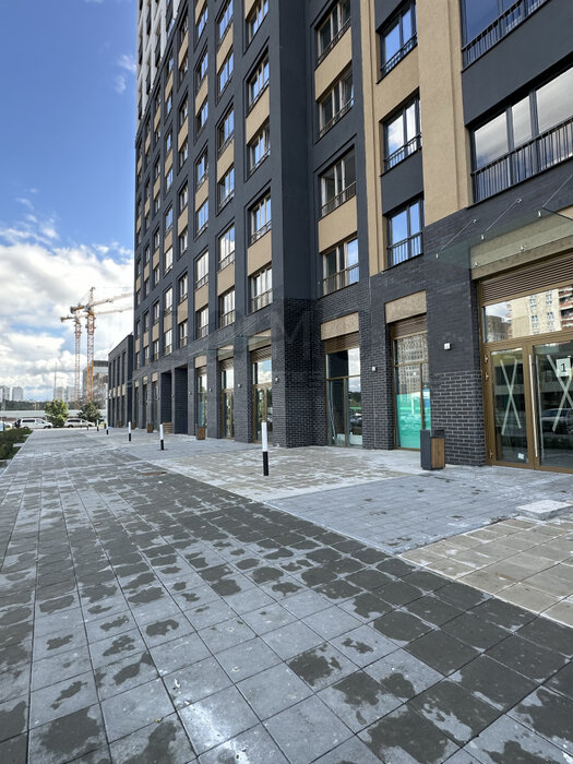 Екатеринбург, ул. Вильгельма де Геннина, 30 (Академический) - фото торгового помещения (3)
