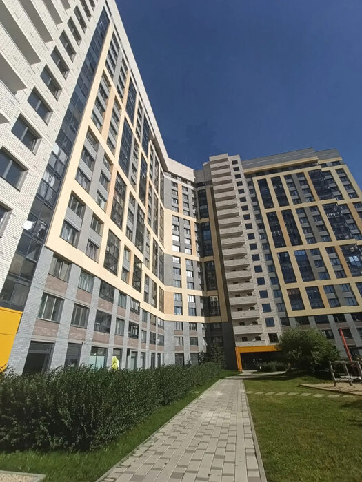 Екатеринбург, ул. Академика Вонсовского, 19 (УНЦ) - фото квартиры (1)