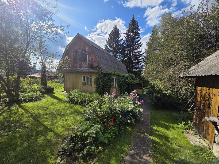 д. Раскуиха, ул. Центральная, 15 (городской округ Полевской) - фото дома (11)