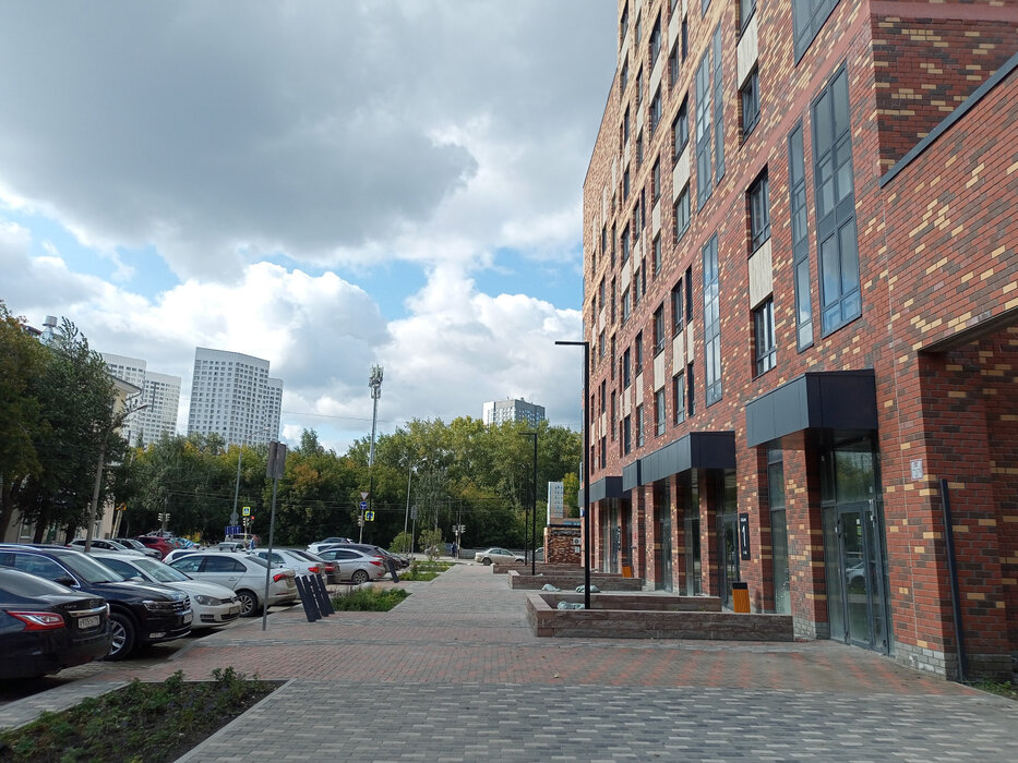 Екатеринбург, ул. Блюхера, 38 (Втузгородок) - фото гаража (1)
