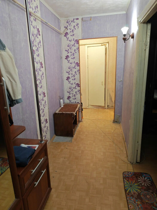 г. Первоуральск, ул. Трактовая, 35 (городской округ Первоуральск) - фото квартиры (2)