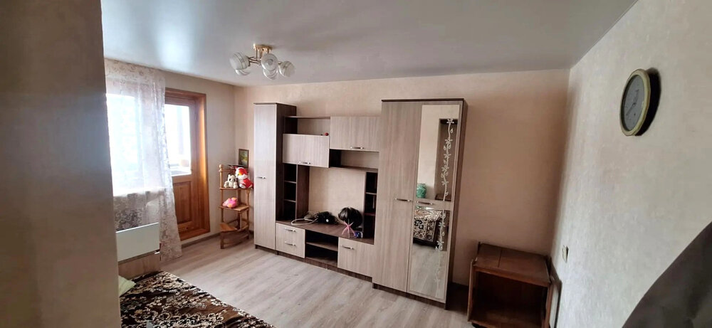 г. Ревда, ул. Российская, 42 (городской округ Ревда) - фото квартиры (1)