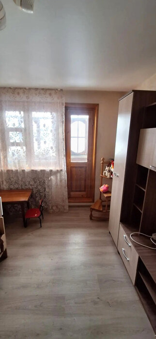 г. Ревда, ул. Российская, 42 (городской округ Ревда) - фото квартиры (2)