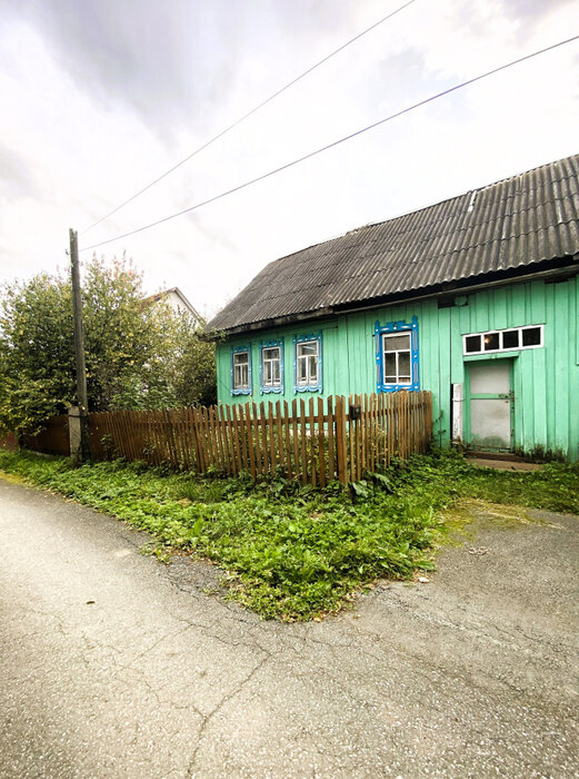 п. Шаля, ул. Свердлова, 11 (городской округ Шалинский) - фото дома (1)
