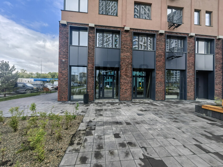 Екатеринбург, ул. Сибирский, 24А (Сибирский тракт) - фото торгового помещения (1)