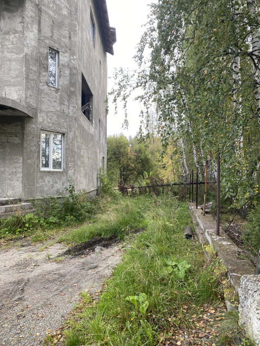 п. Таватуй, ул. Цветочная, 2 (городской округ Невьянский) - фото дома (15)