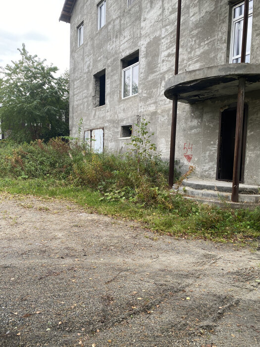 п. Таватуй, ул. Цветочная, 2 (городской округ Невьянский) - фото дома (16)