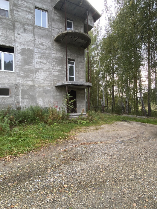 п. Таватуй, ул. Цветочная, 2 (городской округ Невьянский) - фото дома (6)