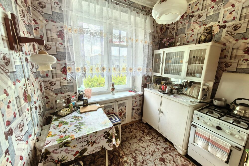 г. Первоуральск, ул. 1 Мая, 1 (городской округ Первоуральск) - фото квартиры (9)