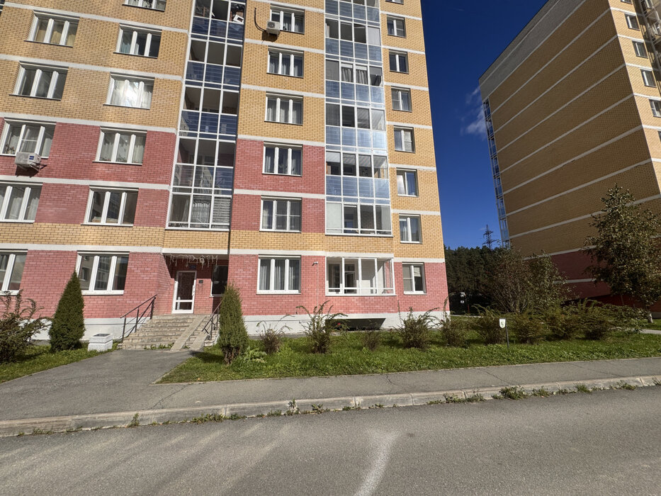 Екатеринбург, ул. Академика Вонсовского, 77 (УНЦ) - фото квартиры (3)