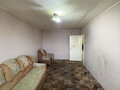 Продажа квартиры: г. Каменск-Уральский, ул. Кунавина, 6 (городской округ Каменский) - Фото 1