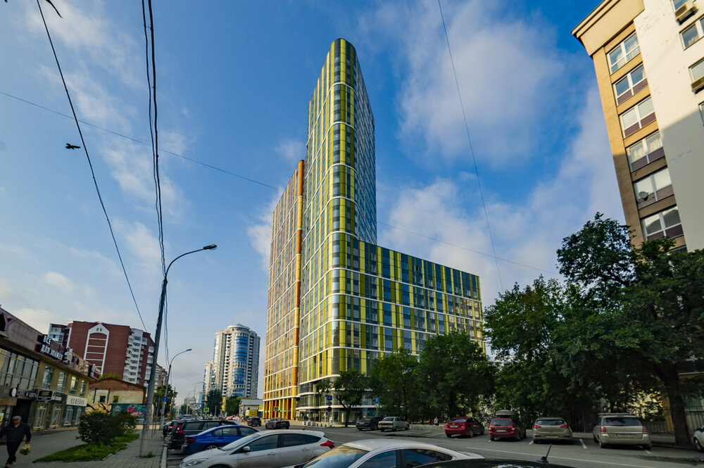 Екатеринбург, ул. Хохрякова, 63 (Центр) - фото гаража (8)