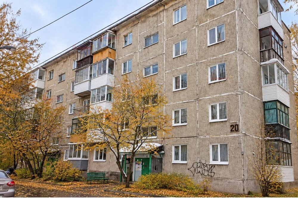 г. Первоуральск, ул. 50 лет СССР, 20 (городской округ Первоуральск) - фото квартиры (2)